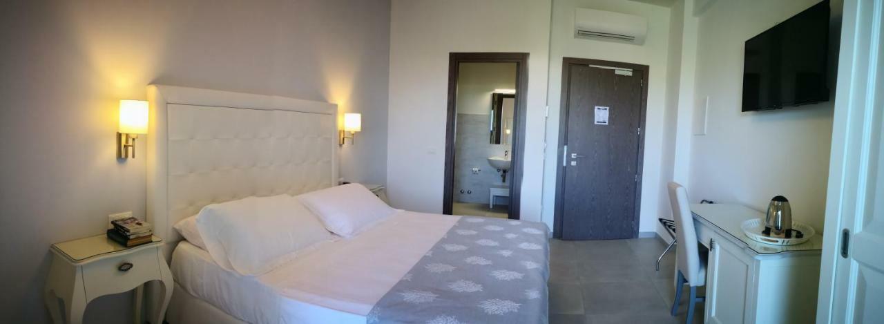 Hotel Puglia Garden Vieste Eksteriør billede