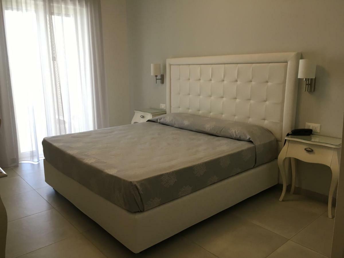 Hotel Puglia Garden Vieste Eksteriør billede