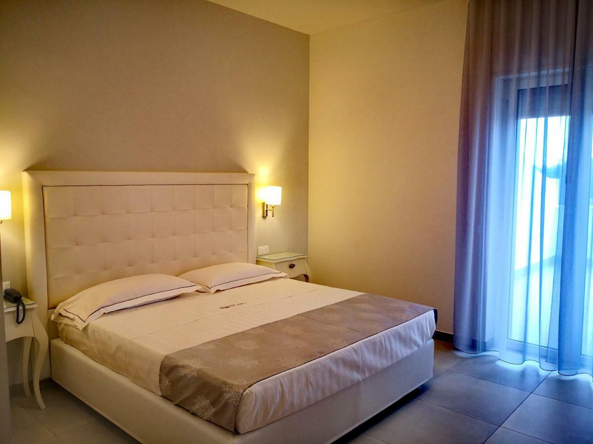 Hotel Puglia Garden Vieste Eksteriør billede